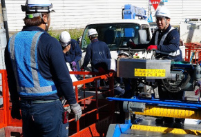 機材を準備するケーイーカンパニー様