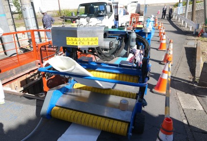 自走式現場含浸機